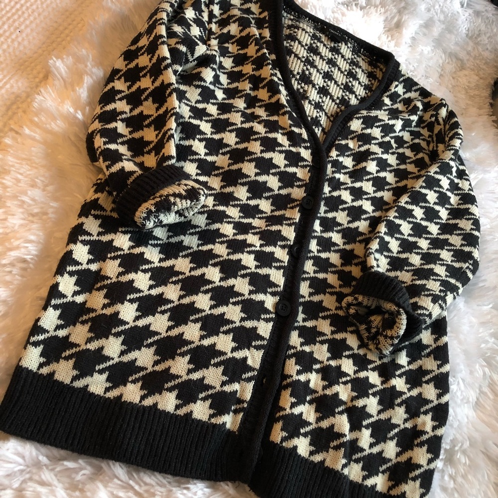 Houndstooth Cardigan